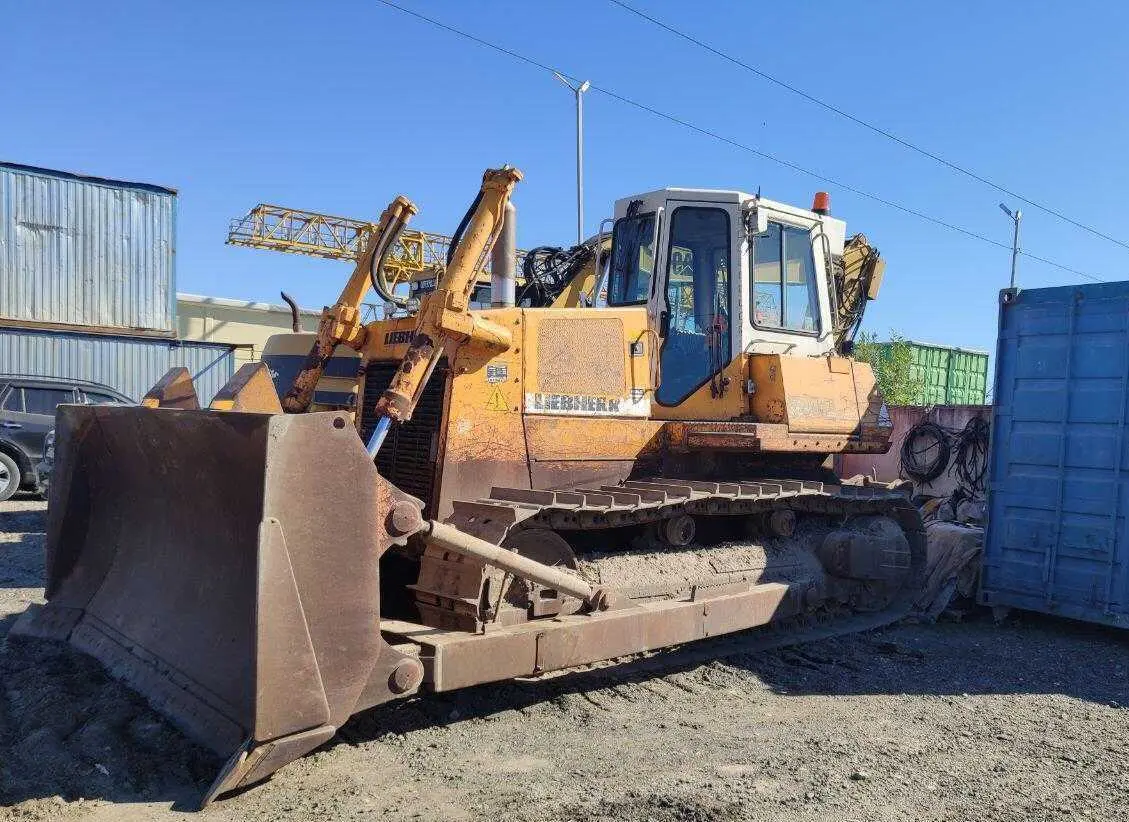 Аренда бульдозера Liebherr 742