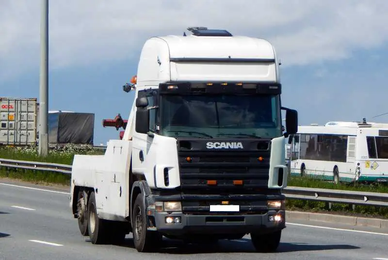 Аренда эвакуатора Scania