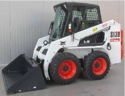 Аренда мини-погрузчика Bobcat S130