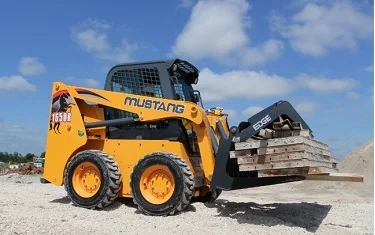 Аренда мини-погрузчика MUSTANG 1650R