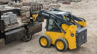 Аренда мини-погрузчика John Deere 312GR