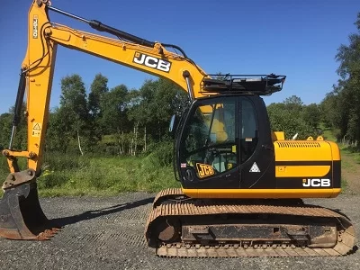 Аренда гусеничного экскаватора JCB JS130
