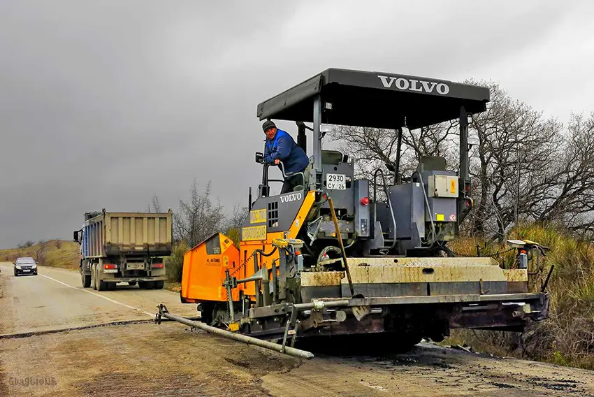 Аренда асфальтоукладчика Volvo ABG5820