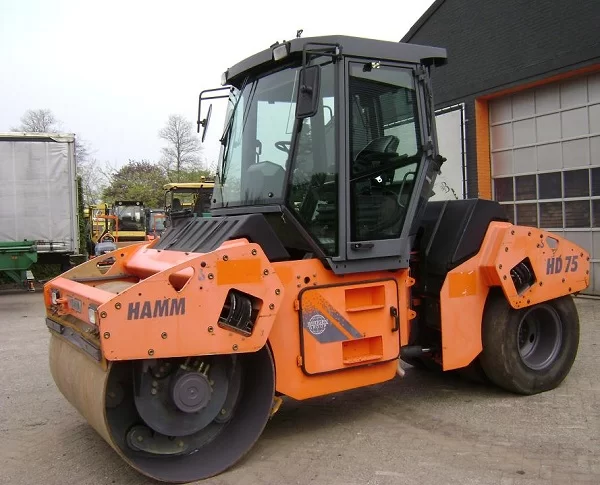Аренда асфальтного катка Hamm HD 75K